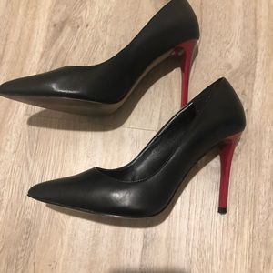 ALDO Black &Red HOT 👠 heels worn once SALE Size 8